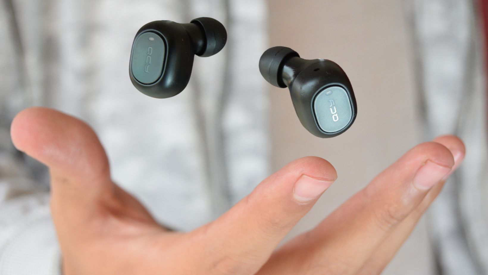 Why In-Ear Headphones Are Perfect for On-the-Go Listening