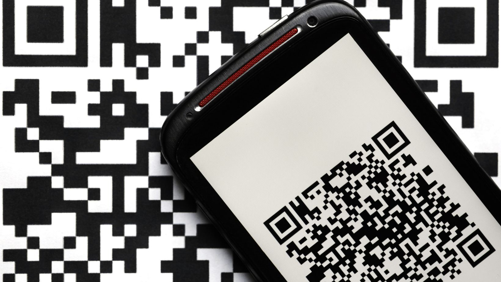 How a QR Code Scanner Can Keep You Safe