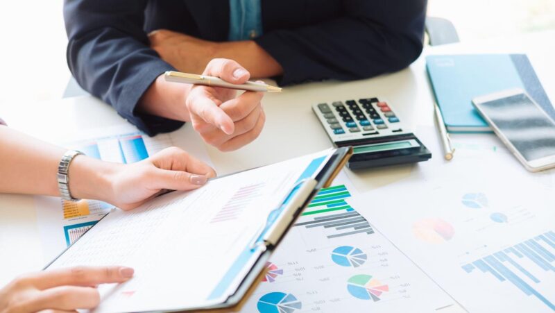 Zero-Trust PAM: Reducing Privileges and Improving Auditability